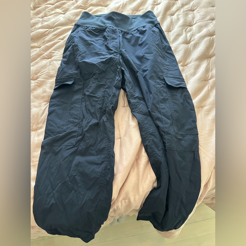 Anatomie navy blue athletic joggers